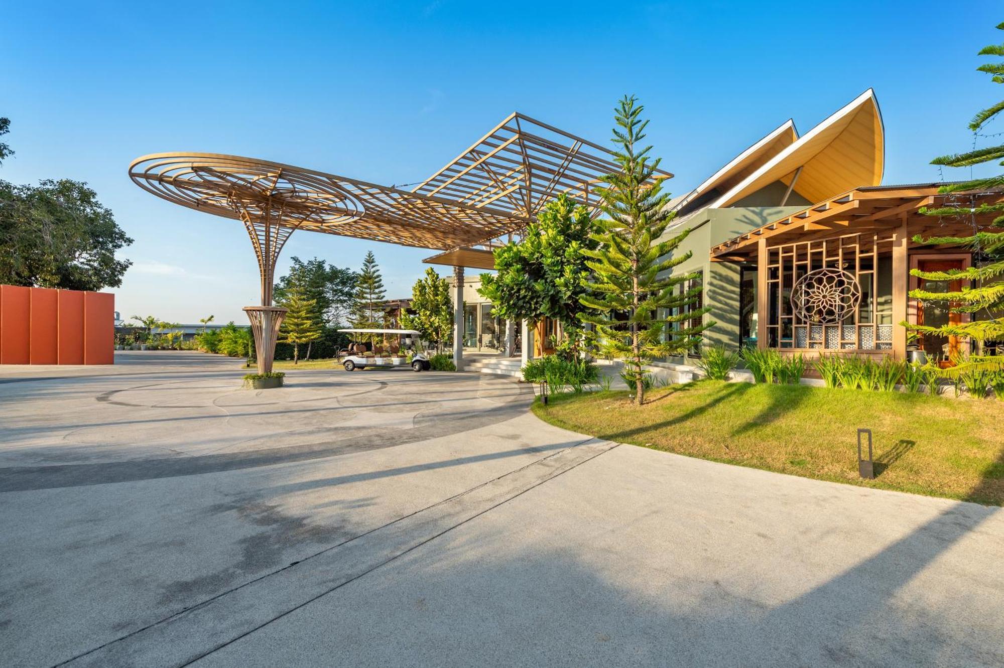 Phukalini Luxury Pool Villa & Onsen Хуа Хин Экстерьер фото
