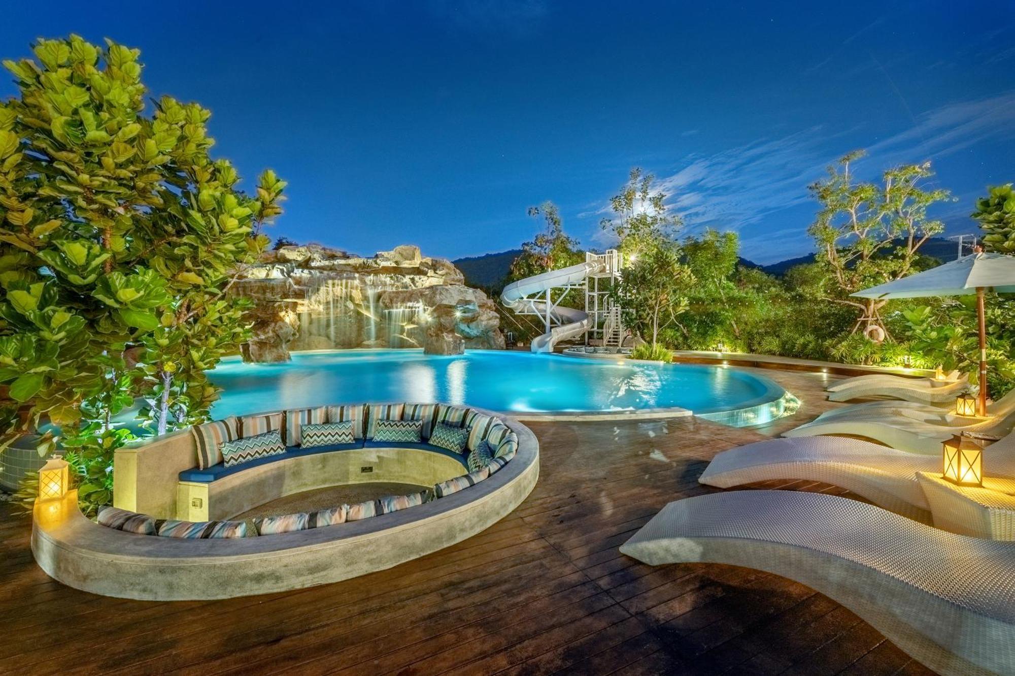 Phukalini Luxury Pool Villa & Onsen Хуа Хин Экстерьер фото