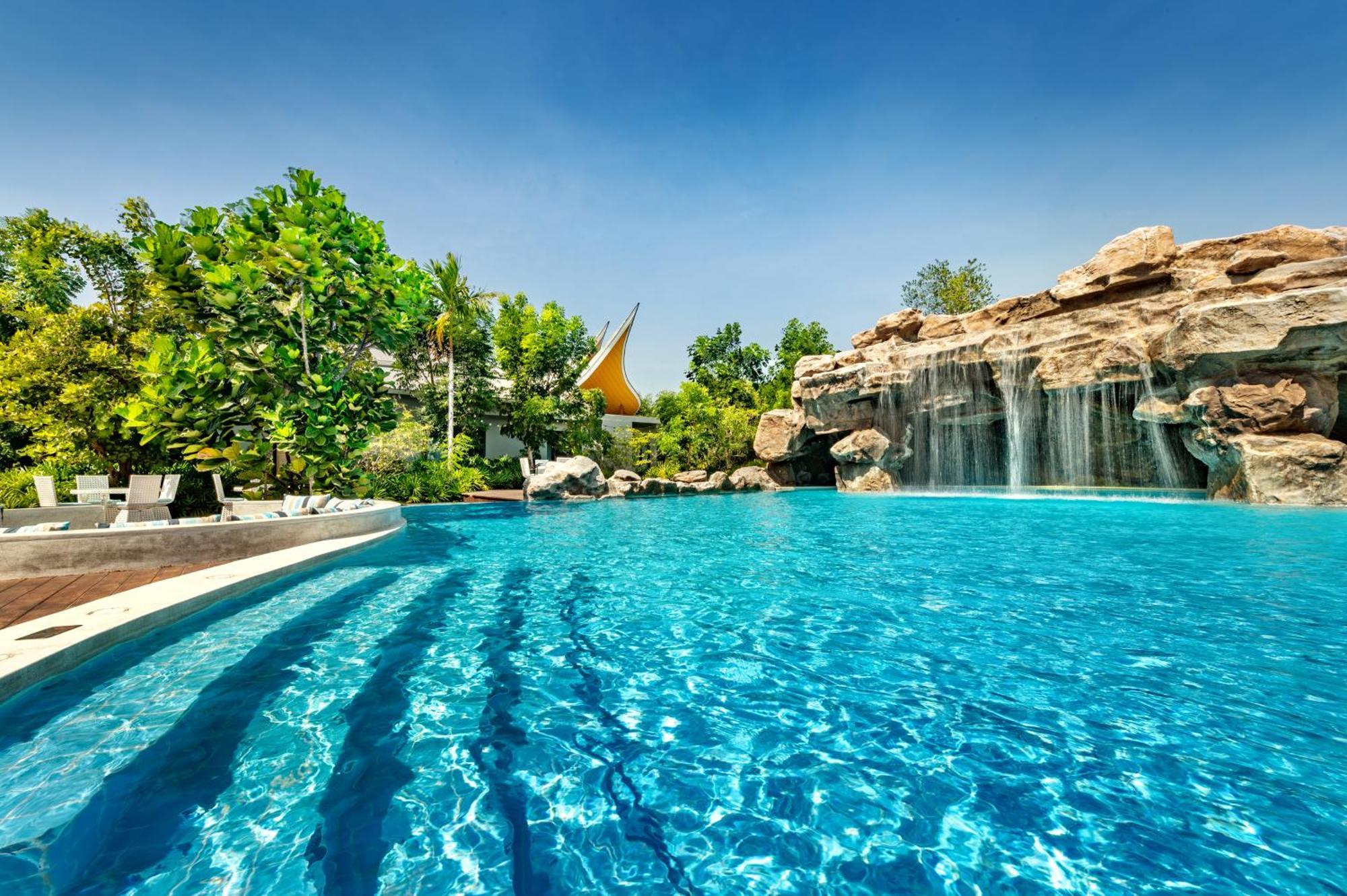 Phukalini Luxury Pool Villa & Onsen Хуа Хин Экстерьер фото