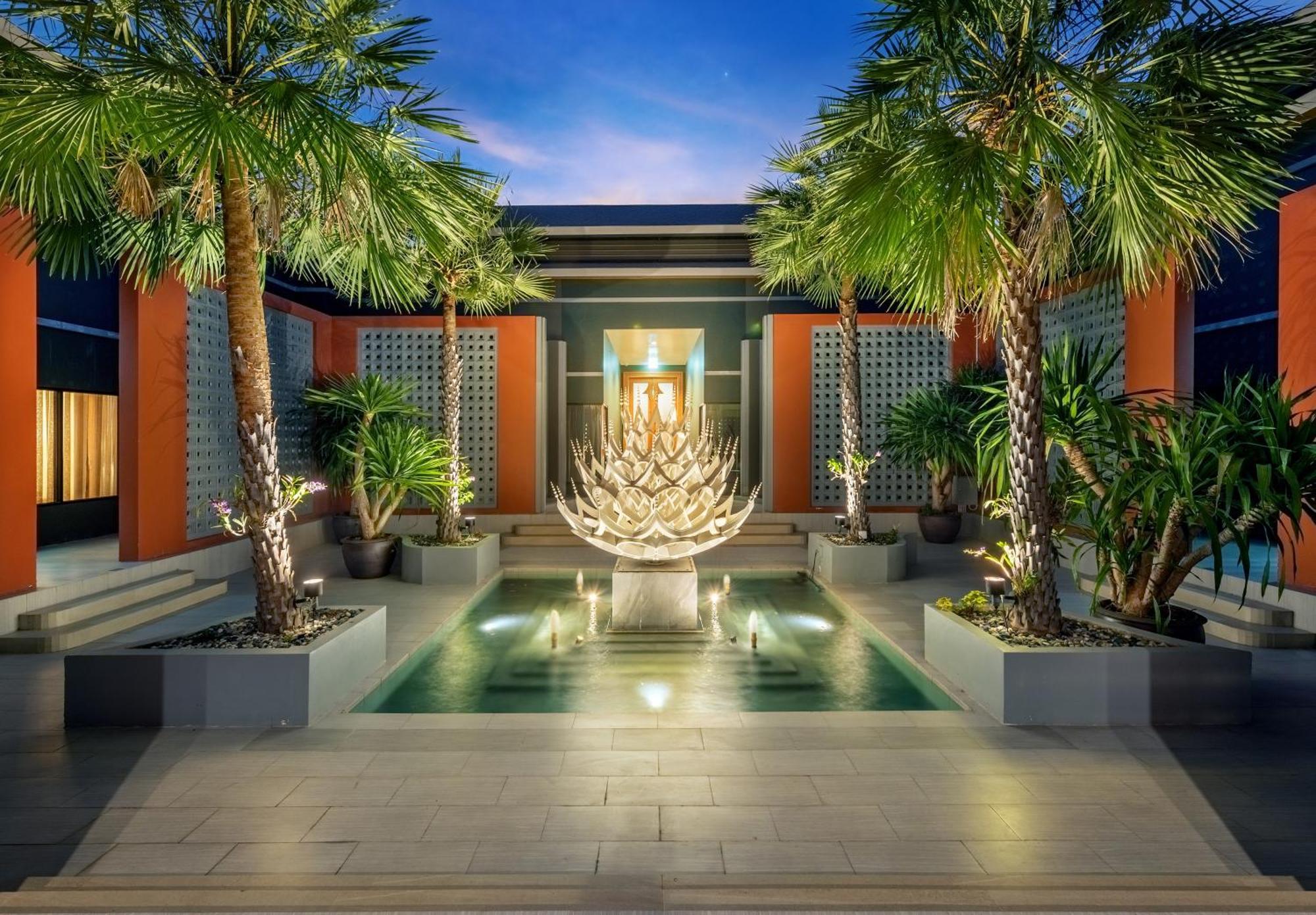 Phukalini Luxury Pool Villa & Onsen Хуа Хин Экстерьер фото